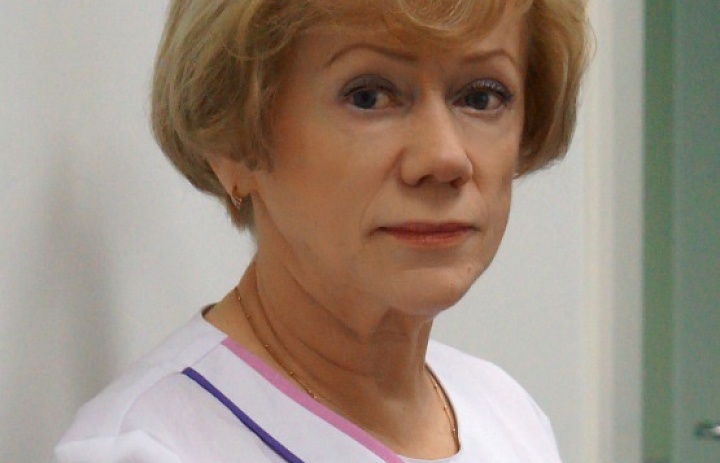 Знаком отличия «За заслуги перед Архангельской областью» награждена медсестра Антонина Гришина